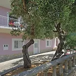 Two-bedroom With Sea View In