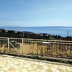 Two-bedroom With Sea View In