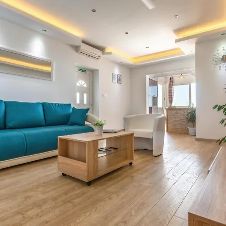 Lägenhet Two-bedroom With Sea View In Makarska
