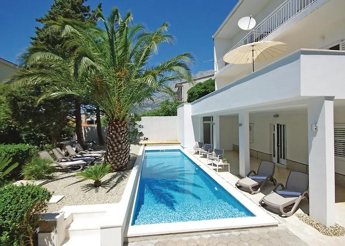 Apartament Two-bedroom With Sea View In *