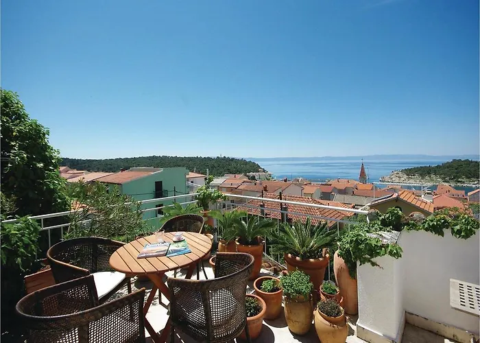 Apartament Two-bedroom With Sea View In Makarska