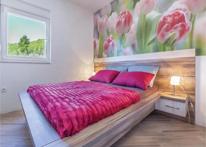 Two-bedroom With Sea View In * Makarska