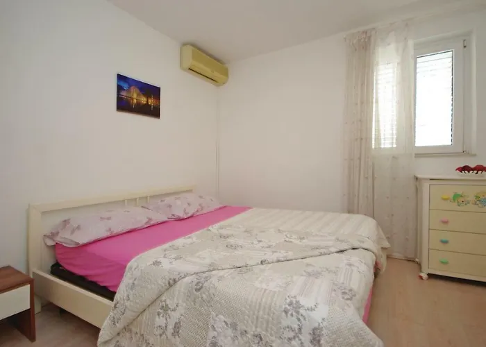 Apartament Two-bedroom With Sea View In *