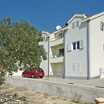 Апартаменты Two-bedroom With Sea View In