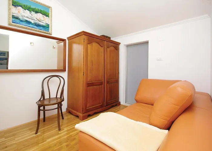 Two-bedroom With Sea View In *